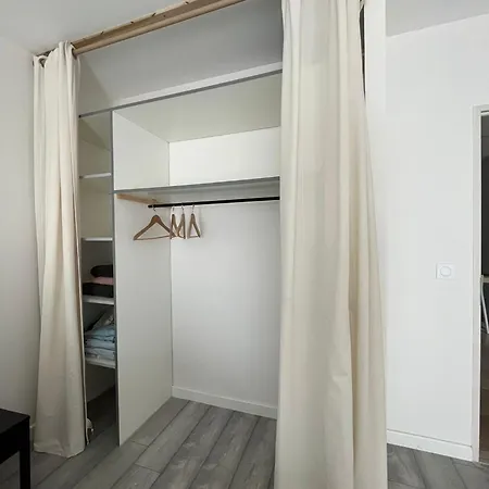 Apartment Orange Allure Flats